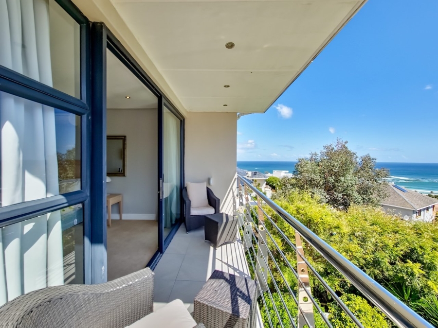 To Let 7 Bedroom Property for Rent in Camps Bay Western Cape